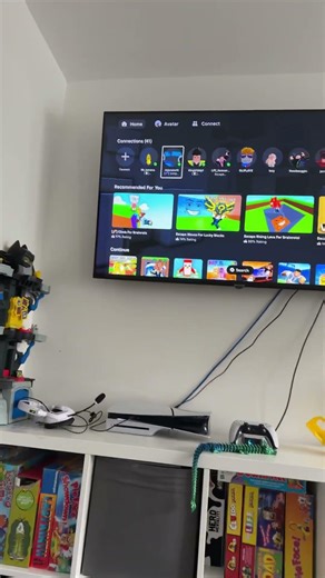 I’m playing my subscribers if you wanna play write your name down in the comments