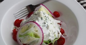 Creamy Blue Cheese Dressing – Chicken Wings Sold Separately