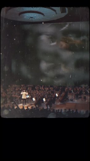 [Anzeige] Ein Märchen wird lebendig – Drei Haselnüsse für Aschenbrödel mit Live-Orchester! ✨🎬 Am 28. Dezember 2025 verwandelt sich das Konzerthaus Freiburg in eine märchenhafte Bühne: Der Originalfilm läuft auf großer Leinwand, begleitet von der Württembergischen Philharmonie Reutlingen unter der Leitung von Stefanos Tsialis! 🎻💫 Erlebe die Magie des Klassikers mit seiner unvergesslichen Musik live, die verschneiten Landschaften, der Ballsaal, der Prinz und Aschenbrödel in einer Atmosphäre, di