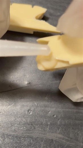 Supergluing a broken Les Paul guitar nut. Why buy new?