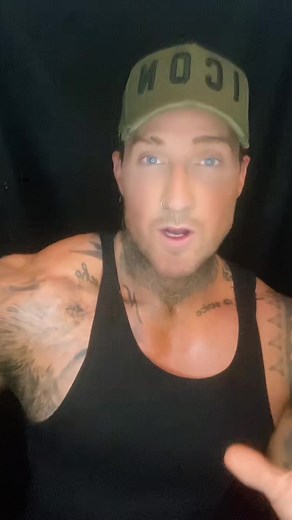 Get to Know Daniel, the Tattooed Gym Guy | Live Q&A Session