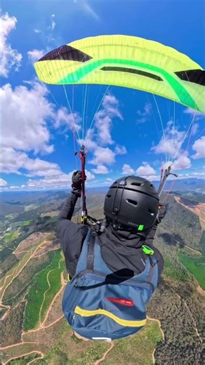 Nice day up… #parapente #paragliding #reactionparagliding #paraglide #adventure #flying #travel