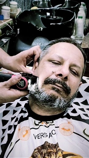 VGR V-001 Hair Clipper Price in USA | Amazon Review + Beard Trim 🔥