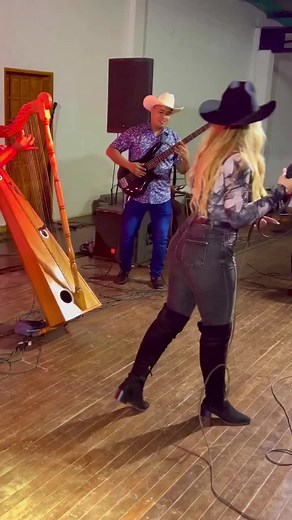 Videos de DEISY😍💕😍 (@deisy.35) con “sonido original - DEISY😍💕😍”