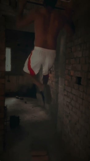 10x10 Pull-Ups Challenge Day 8 – My Back is on FIRE! 💪#pushupchallenge #shorts