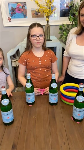 Swap Or Keep Prize Game 🇮🇹 After winning a prize on the first turn, each player gets the chance to keep what they have or swap with the next revealed prize. Any regrets? #prizegames #prizes #games #family #fun #italy #viral #videos | Rob And Elizabeth