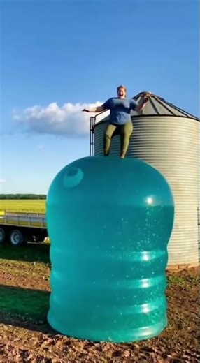 Is This the Ultimate Jelly Blob Jump? 🟢🔴💗