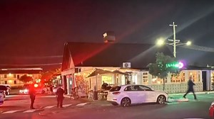 Stab victim staggers into family restaurant in Gold Coast
