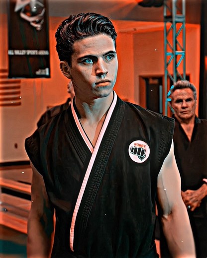 Best Fight Ever🔥☠️| Prime Hawk vs Prime Robby | Cobra Kai Season 4 ALL VALLEY | SEM TEMPO #cobrakai