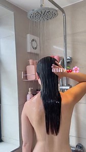 3.6M views · 35K reactions | Everything shower routine cherry editions  Using @theouai @yesstudio @mondayhaircare @wearesassyscents #skincare #selfcare #thatgirlaesthetic #cleangirlaesthetic #shower | Esme Wolfsohn | Facebook
