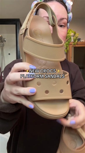 Choosing Crocs: My Favorite Color is Army Green!