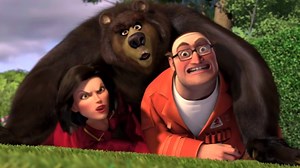 Over the Hedge: Official Clip - Bear vs. Exterminator