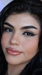 2.5M views · 80K reactions | The best makeup compilation La mejor compilacion de delineados | Anabella de Constanza | Facebook