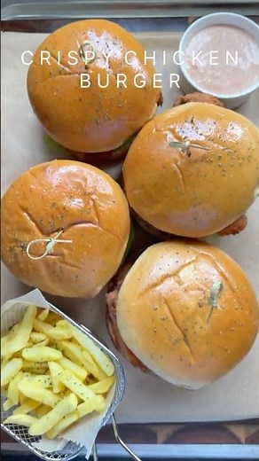 Crispy Chicken Burger #burger #slider #crispychicken