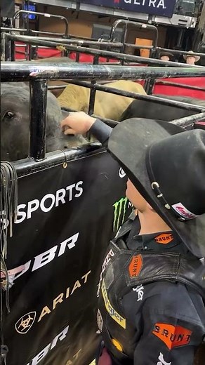 Riders have to get their boops in too