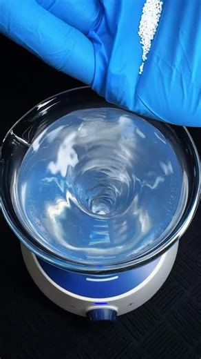 Testing hydration ratios. Real formulation. Real process. ⚡ #Hydration #BuildInPublic #SWEAT