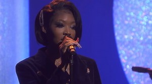 Summer Walker Performs ‘Playing Games’ on Jimmy Fallon: Watch