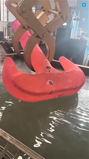 1500°C vs. Water: Why Factories Do This Dangerous Task! #facts #ytshorts #trending