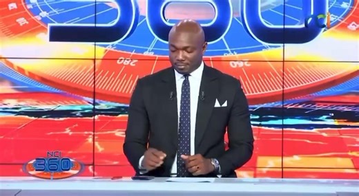 La désinformation est une stratégie de communication qui consiste à diffuser volontairement de fausses informations ou des informations manipulées dans le but de tromper, d’influencer ou de nuire. Caractéristiques principales de la désinformation : • Intentionnelle : celui qui produit la désinformation sait que l’information est fausse. • Orientée : elle sert généralement un objectif précis (politique, économique, idéologique, militaire…). • Manipulatrice : elle cherche à influencer les opinions