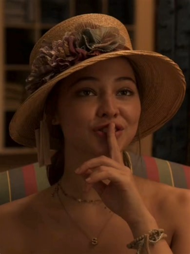 Edits de Sarah Cameron et Madelyn Cline sur Outer Banks