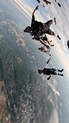 Experience the Thrill of Skydiving