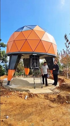🎥 Experience the Future of Living: Spaceship-Style Modular Home Pods! 🚀