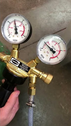 Otoflash G171-6 Curing Light - Nitrogen Pressure Regulator Set-up