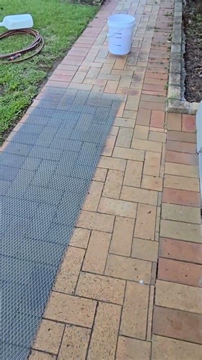 Type of Reinforced Mesh for Cement Bedding on Suspended Floors Before Tiling. #diy