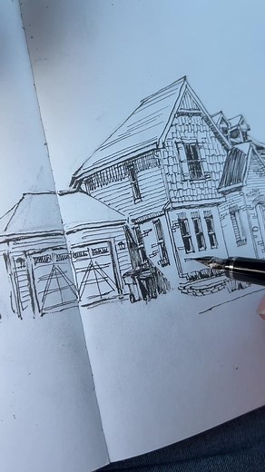 Discover the Beauty of Fountain Pens and Blackwing Pencils