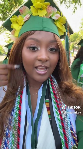 big fish with a heavy neck🎓#graduation #classof2025