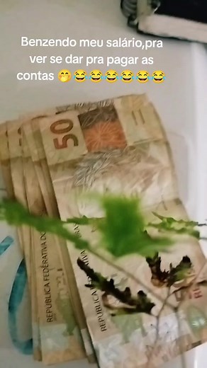 Exploring Brazilian 50 Reais Banknotes in Detail