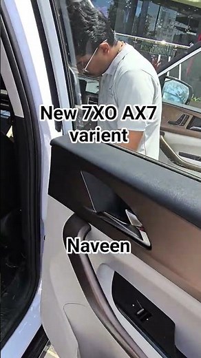 Mahindra New 7XO AX7 varient interiors.
