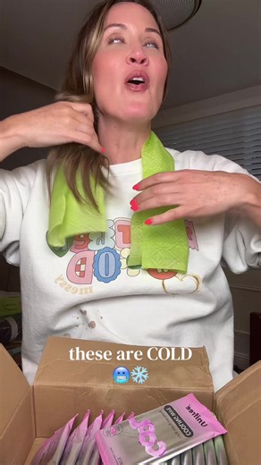 Cooling Wipes for Vacation: Genius Summer Gadget