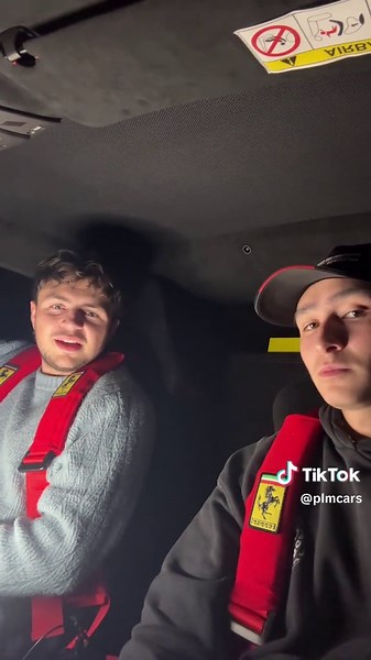 Et toi tu aurais pris quoi ? 😜 #plmcars #voiture #automobile #garage #automobiles (Regarde jusqu’à la fin 😇)
