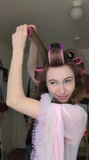 How to put in velcro rollers 💕