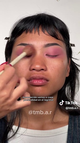 ¿Deseas perfeccionar tu técnica y asesorar mejor a tu clienta? Pues este curso es para ti PARTNER 🦋✨ Inscríbete en THE MAESTRÍA 4.0 nuestro 4to curso ONLINE. En donde podrás aprender todos los mejores tips y técnicas para perfeccionarte y brindarle así, la mejor experiencia a tus clientas. Además de asesoramiento empresarial para saber gestionar tu negocio. Contamos también con invitados especiales, asesorías mensuales y códigos de dscto. • INICIO DE CLASES 8 ENERO • Escribe la palabra YO y te 