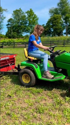‪@CarmellaAbel‬ operating our smallest ground driven spreader. All made in the USA in Lancaster, PA