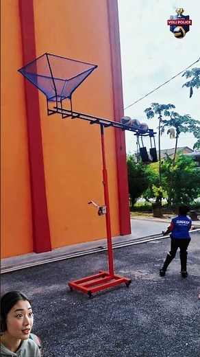 This DIY Volleyball Spike Machine is GENIUS! 🤯💥