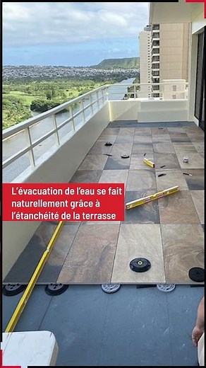 Balcon sur plots carrelage