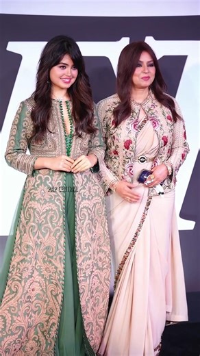 tere pyar mein mein। #bollywood #viral #love #bolleywoodsong #shortsfeed #trending #viralsong #yt