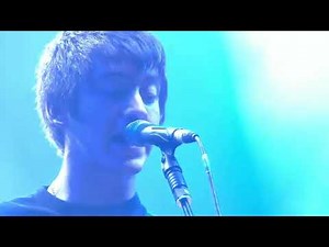 Arctic Monkeys live at Glastonbury 2007
