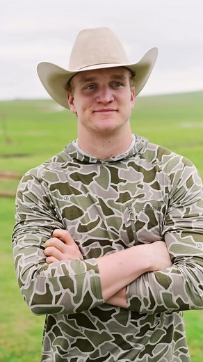 531K views · 32K reactions | My kids! (I wonder if they know about Barry Manilow!?) | The Pioneer Woman - Ree Drummond | Facebook