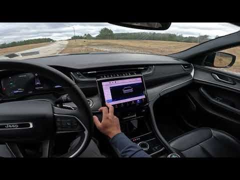 First POV Drive // 2025 Jeep Grand Cherokee 4XE Plug-In Hybrid Base