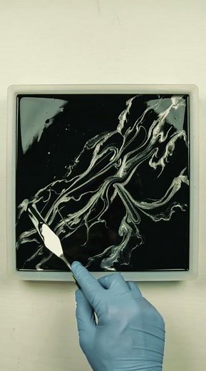 This Resin Pouring Technique Actually Works #epoxy #satisfying