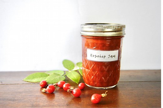 How to Make Rosehip Jam | Our Gabled Home
