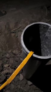 12 reactions | 6 Inch Brocade Crown to Variegated Pistil Rise Golden Tail #fireworkshow #fyp #reels #virals #fbreels #huge #pyrography #foryou #feuerwerk #satisfyingvideos #fuegosartificiales #satisfying #fireworks #fypシ゚viral | Firework Cloud | Facebook