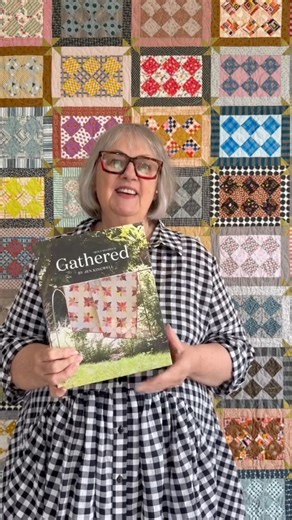 Jen on Instagram: "🚨 SOME NEWS FOR MY FRIENDS IN THE US AND CANADA 🚨 My new book Gathered has finally arrived!! If you would like to order a copy please speak to your local quilt store: They can order through @modafabrics or @checkerdistributors #gatheredquiltrecipes2"