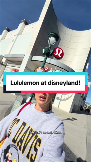 Lululemon Opens at Downtown Disney
