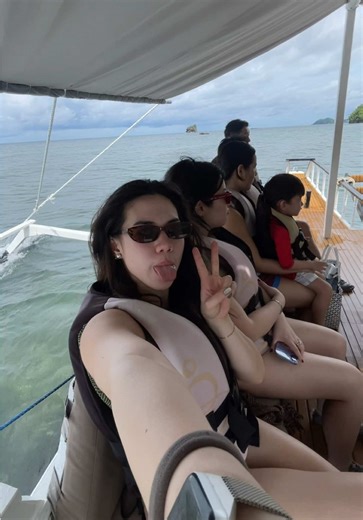 Beach Cravings: A Fun Travel Vlog in the Philippines