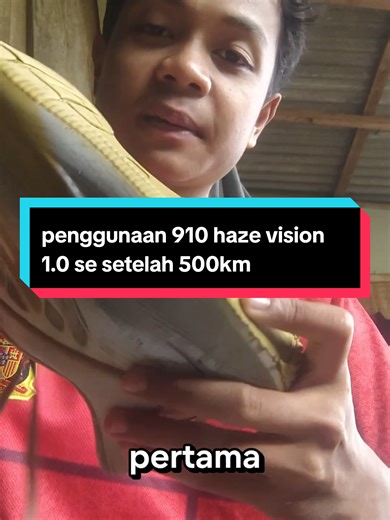 review 910 haze vision 1.0 spesial edition setelah penggunaan500km sepatu speed session kramat🤣sepatu khusus buat laru kenceng jarak pendek, malah selalu kupakai buat longrun. bahkan sampai ultra 🤣ini sepatu emg awet banget sih, mau diajak lari kenceng atau pelan pun masih oke, walau nggak se oke sepatu lain yang mampu diajak longrun. rasanya masih adem, nyaman, ga panas samsek, fitting di kakiku enak. aku kemarin ring of pegunungan wonogiri-sukoharjo ultra 50km pakai sepatu ini. awalan sih am